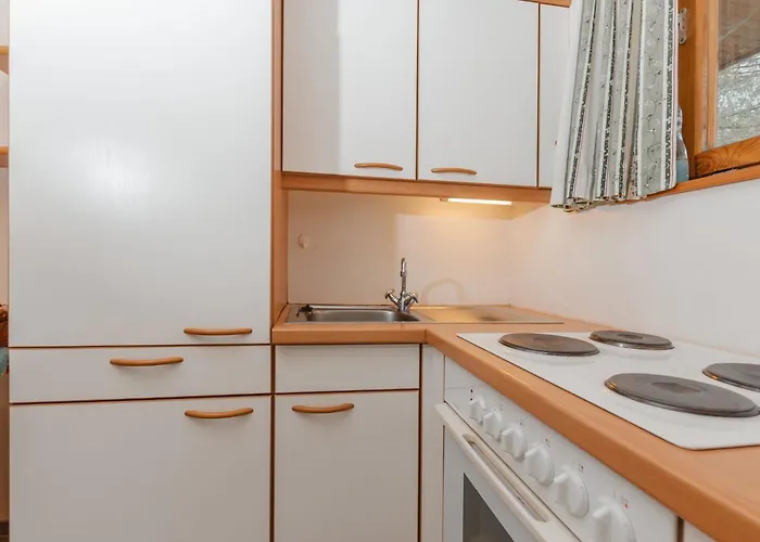 Haus Koetschach-2 By Interhome شقة